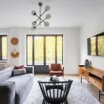 Sunlit Parisian With Balcony And Open Views *